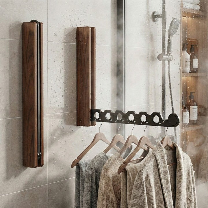 Klappbarer Wandkleiderständer aus Holz mit Platzspar-Design Zorenza
