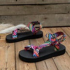 Damen-Sandalen mit Ethnomuster -    Zorenza