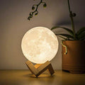 Mondlampe mit Touch-Steuerung und Holzständer -    Zorenza