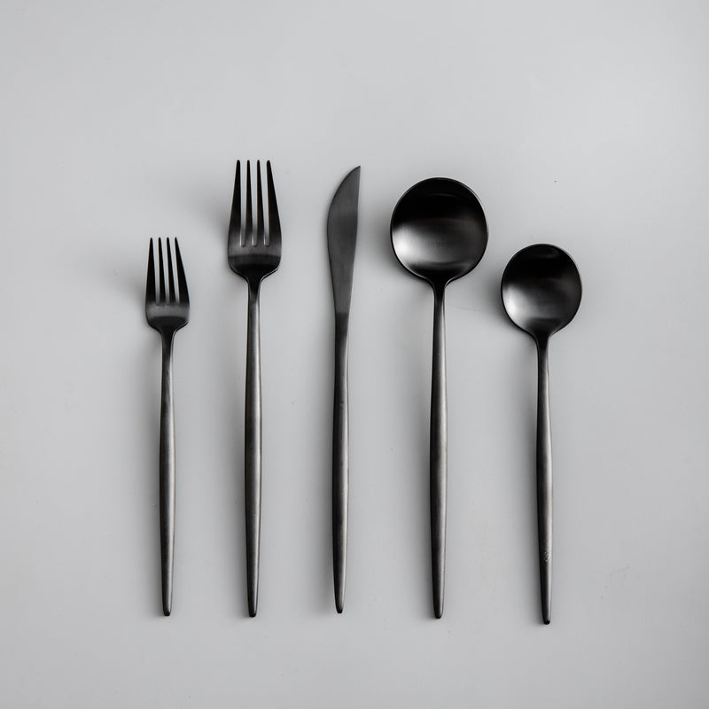 Besteckset Edelstahl 18/10 mit Titan-Finish – Minimalistisches Design -    Zorenza