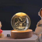 3D Gravierte Kristallkugel-Lampe – Warmes LED-Nachtlicht Zorenza