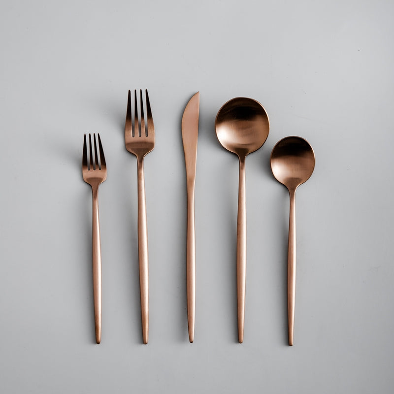 Besteckset Edelstahl 18/10 mit Titan-Finish – Minimalistisches Design -    Zorenza