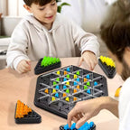Strategiespiel mit Dreieck-Ketten-Mechanik -    Zorenza