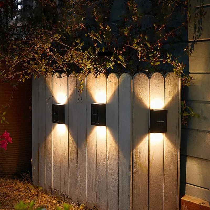 Solar-Wandleuchte Außen — Warmweißes LED-Licht, IP44, kabellos -    Zorenza