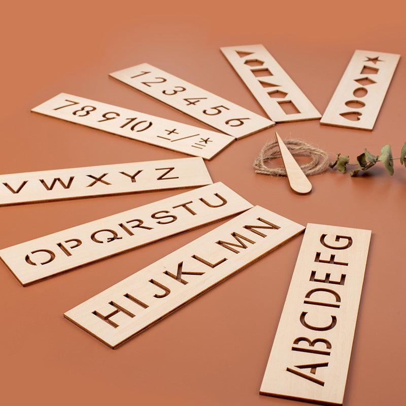 Schreibvorlagen Holz – Buchstaben und Zahlen zum Lernen -    Zorenza