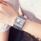 Damenuhr mit Strass-Zifferblatt und Mesh-Armband -    Zorenza
