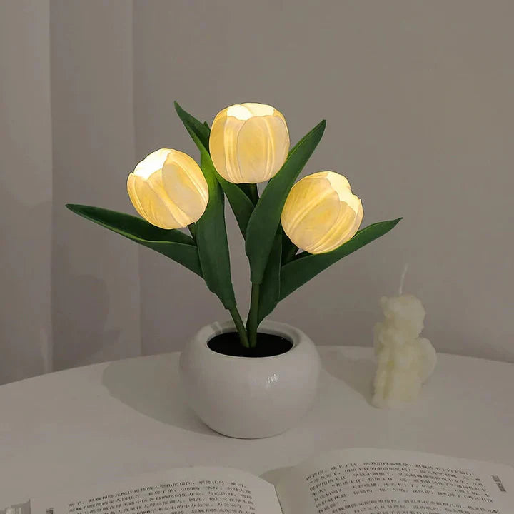 Tulpen-LED-Tischlampe im Keramiktopf – Warmes Dekorlicht Zorenza