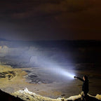 Hochleistungs-Taschenlampe mit 3000-5000 Lumen und Akku -    Zorenza