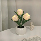 Tulpen-LED-Tischlampe im Keramiktopf – Warmes Dekorlicht Zorenza