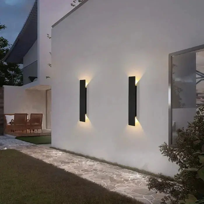 Außen-LED-Wandleuchte mit Auf-Ab-Licht – Wetterfest IP65 Zorenza