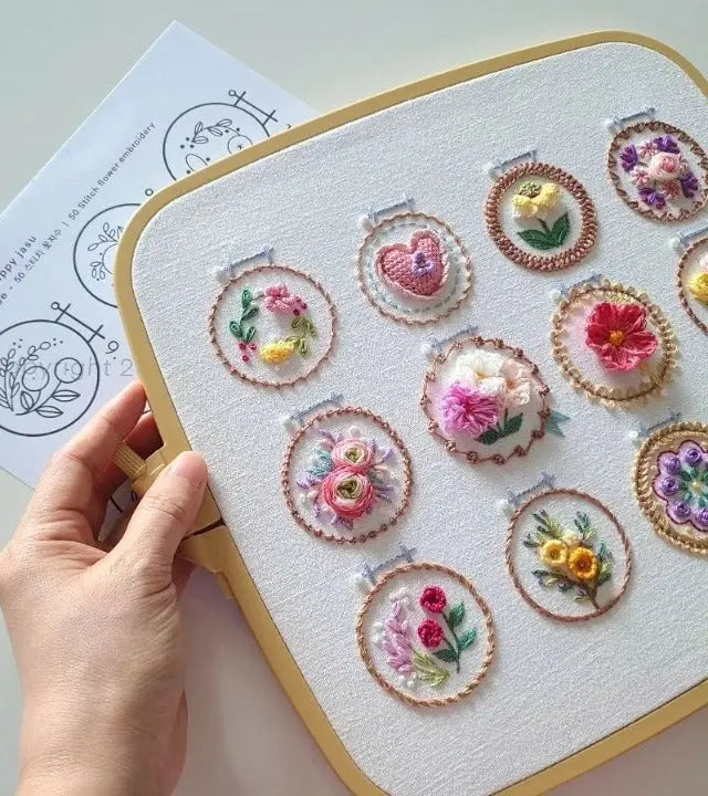 Blumen-Stickerei-Starter-Set – 12 Motive, komplett ausgestattet Zorenza