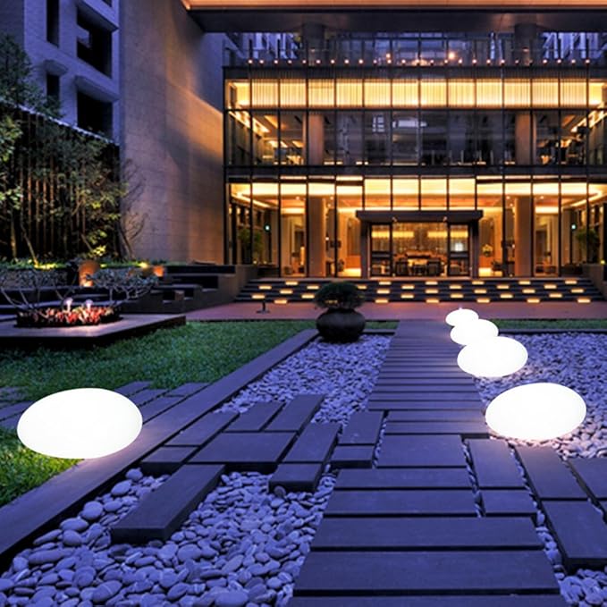 LED Steinleuchte für Garten – Wetterfest mit USB-Ladung und Fernbedienung -    Zorenza