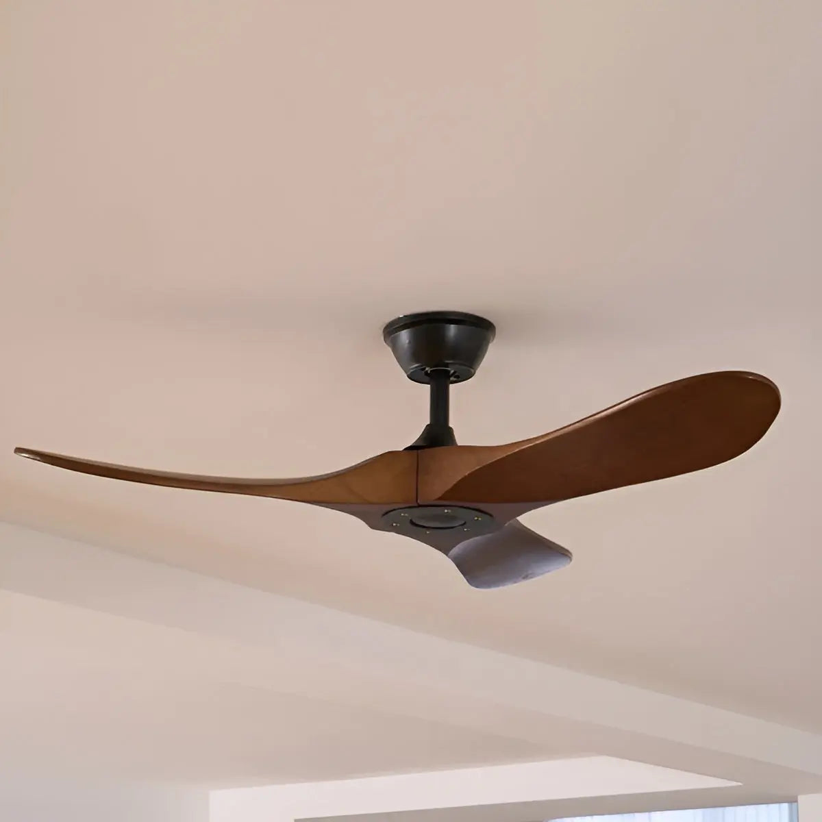 Deckenventilator Holzflügel & Fernbedienung – Leise, Effizient & Ganzjährig Zorenza