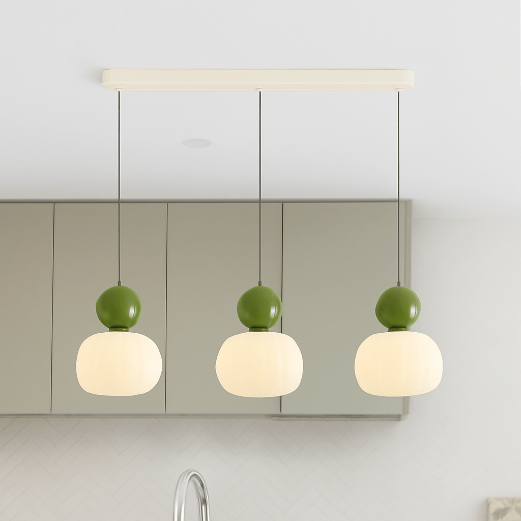 Pendelleuchte mit Kugeldekor – Glas-Hängeleuchte -    Zorenza