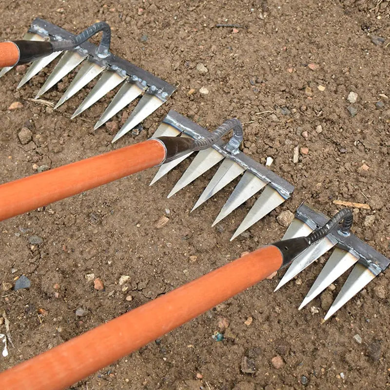 Gartenhacke aus Kohlenstoffstahl – Scharfe Zinken für Jäten und Bodenlockerung Zorenza