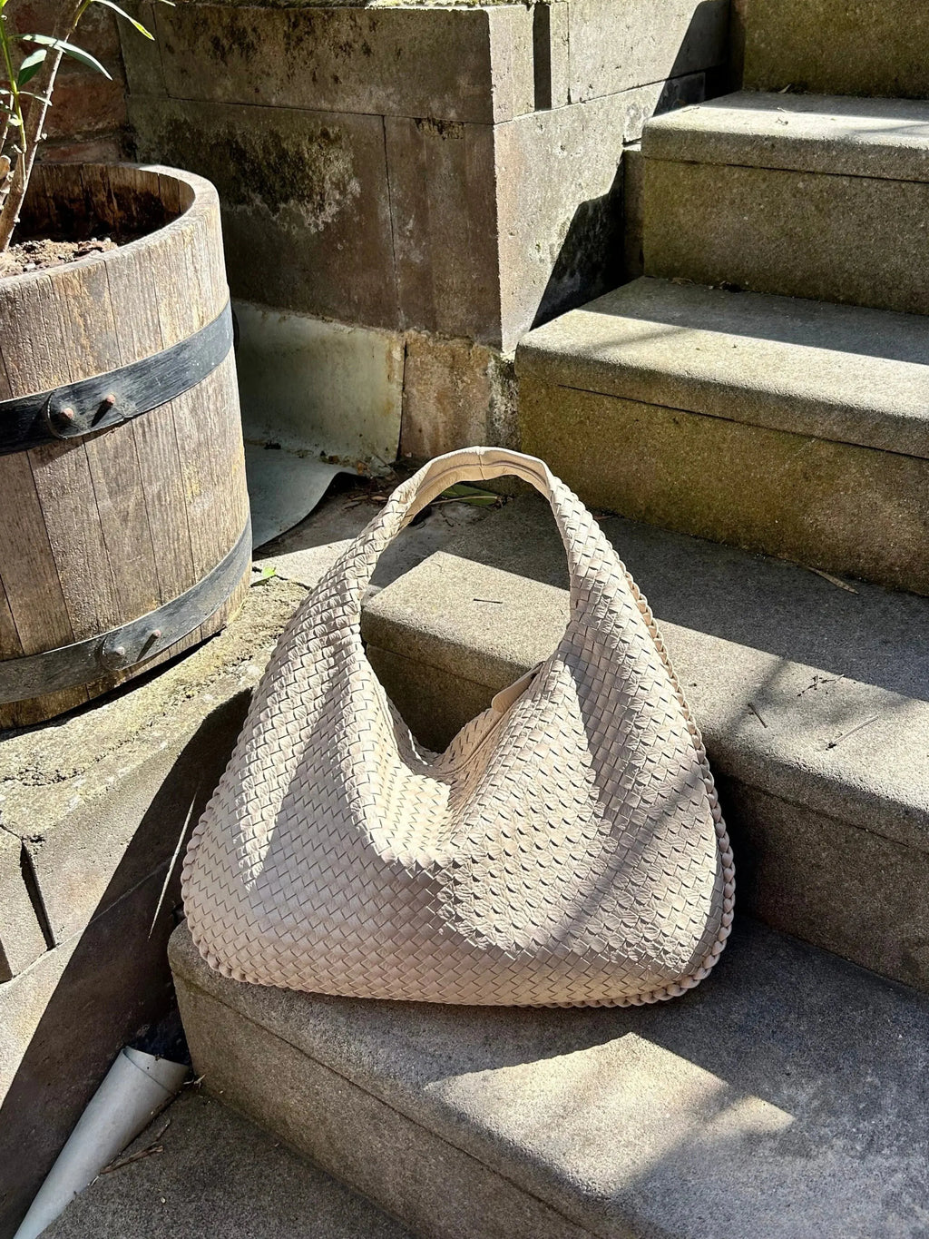 Geflochtene Leder-Hobo-Bag mit Reißverschluss Zorenza