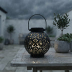 Solar-Gartenlampe mit Ornament-Design – Warmweißes LED-Licht -    Zorenza