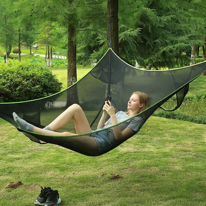 Triangle Hammock with 3-Point System for Multiple People