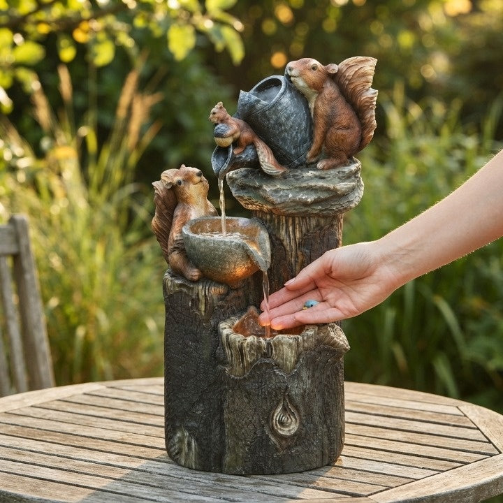 Solar-Tischbrunnen mit Tierfigur & LED-Beleuchtung – kompakt für Garten & Balkon -    Zorenza