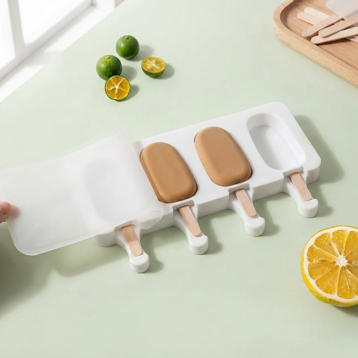 Eisform Silikon mit Holzstäbchen – 4 Kavitäten, lebensmittelecht -    Zorenza