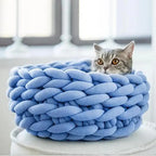 Gestrickter Tierkorb – gemütliches Nest für Katzen & Hunde Zorenza