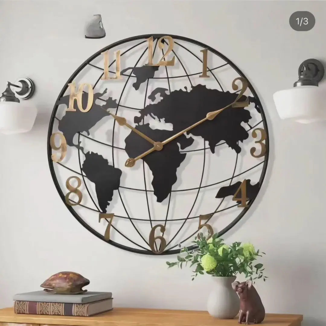 Große Wanduhr mit Weltkartenmotiv, Ø 60 cm Zorenza