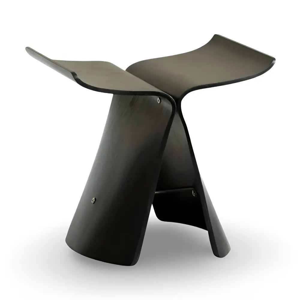 Handgefertigter Massivholz-Hocker – Zeitloses Design für Zuhause und Garten Zorenza