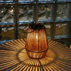 Handgewebte Solar-Gartenlaterne – Wasserdichtes Rattan-LED-Licht Zorenza