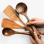 Holz-Küchenbesteck-Set – 11-teilig mit Schneebesen Zorenza