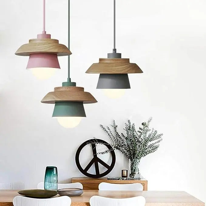 Holz-Pendelleuchte im nordischen Design Zorenza