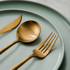 Besteckset Edelstahl 18/10 mit Titan-Finish – Minimalistisches Design -    Zorenza