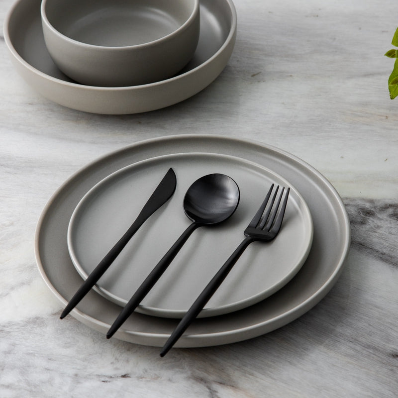 Besteckset Edelstahl 18/10 mit Titan-Finish – Minimalistisches Design -    Zorenza