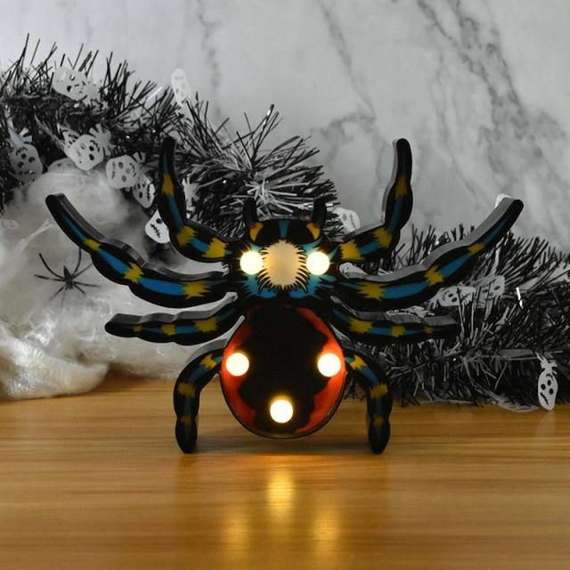 LED Nachtlicht Halloween-Motiv – Batteriebetrieben und wandmontierbar -    Zorenza