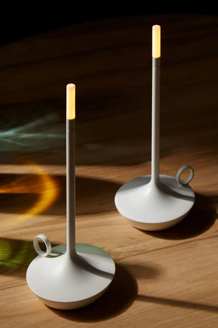 Kabellose Akku-Tischlampe mit Dimmfunktion Zorenza
