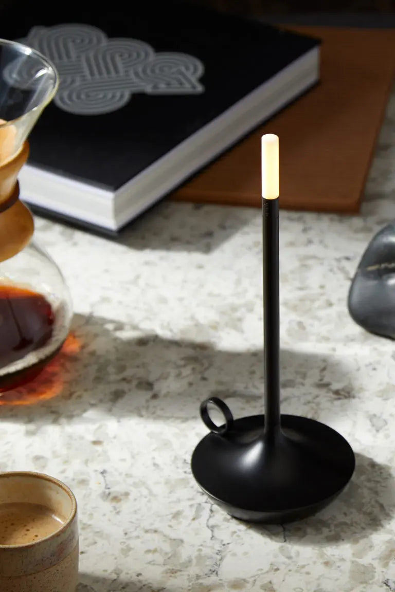 Kabellose Akku-Tischlampe mit Dimmfunktion Zorenza