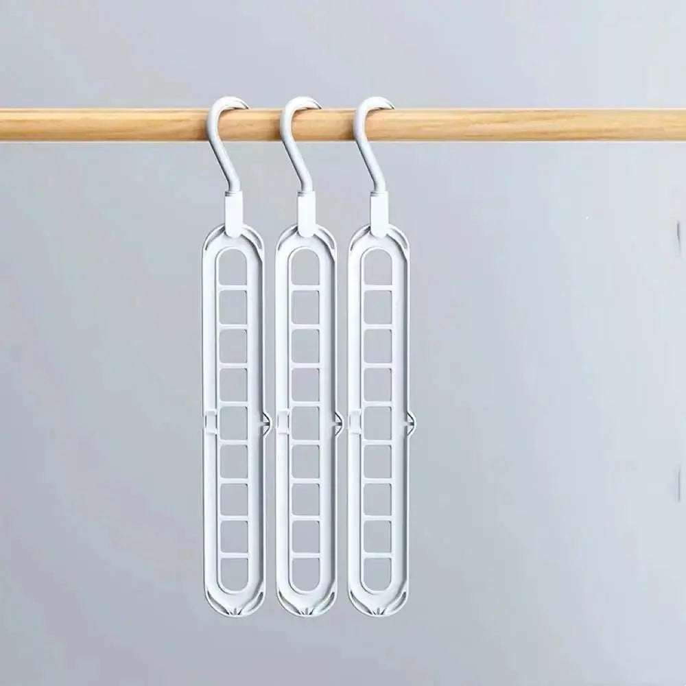 Kleiderschrank-Organizer — Mehr Ordnung und Platz schaffen Zorenza