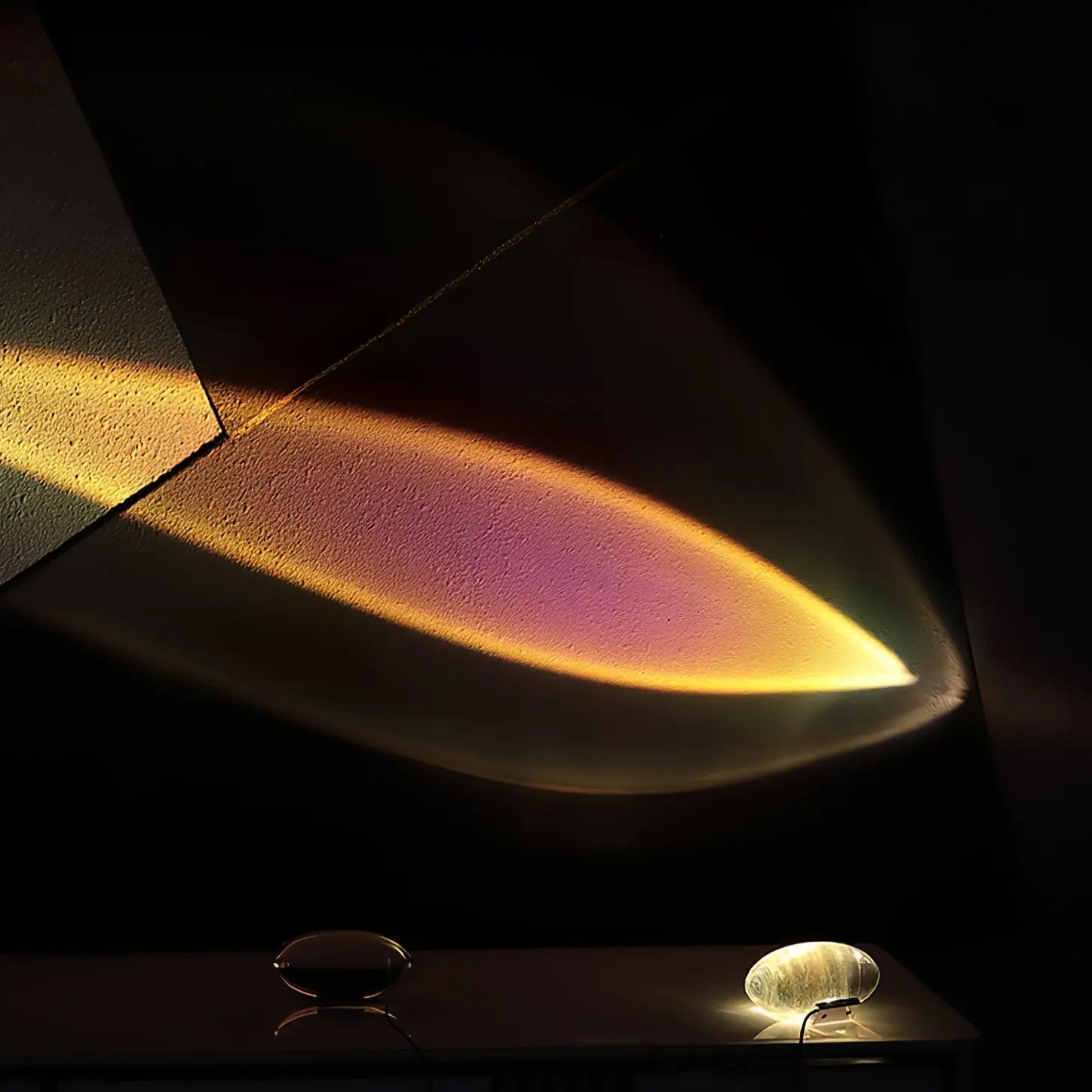 Kristall-Tischlampe mit warmem Lichtreflex Zorenza