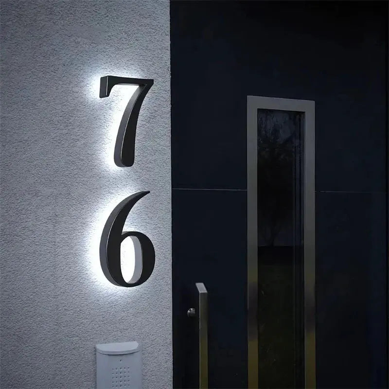 LED-Hausnummer – Gut sichtbar bei Tag und Nacht Zorenza