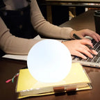 LED-Kugellampe mit 16 Farben und Fernbedienung Zorenza