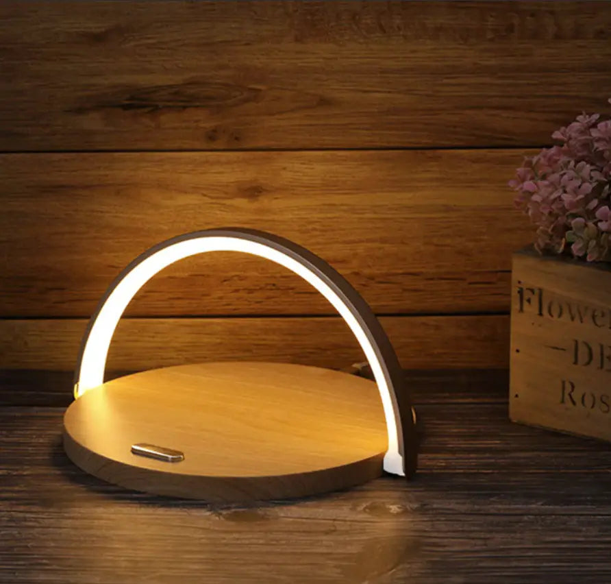 LED-Nachttischlampe mit kabellosem Ladegerät Zorenza