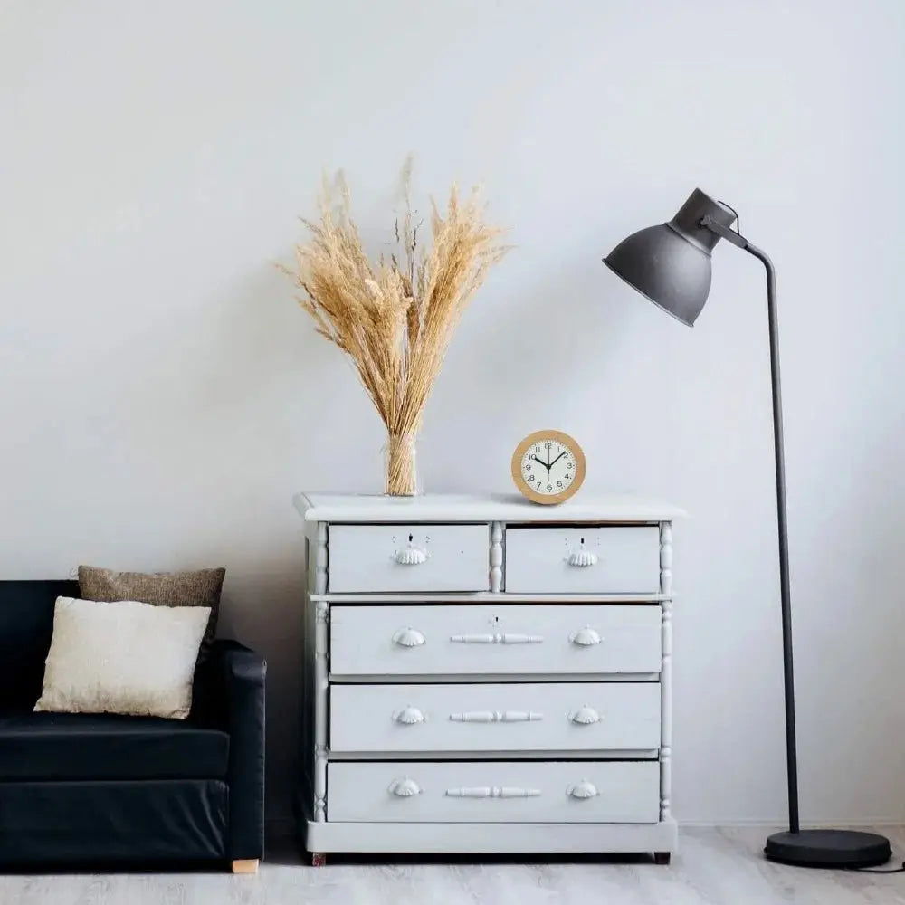 Lautloser Holz-Wecker mit LED-Nachtlicht Zorenza