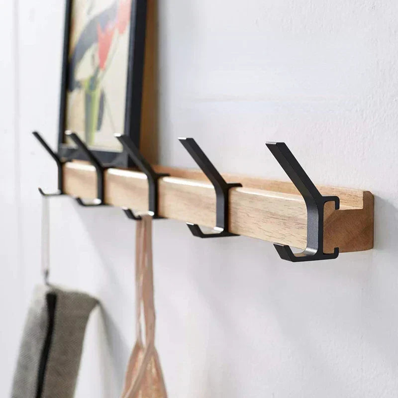 Wandgarderobe Holz mit beweglichen Haken – Skandinavisches Design -    Zorenza