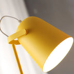 Nordische Tischlampe mit verstellbarem Schirm Zorenza