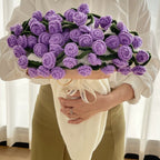 Blumenstrauß-Decke mit gehäkelten Blüten – Handgefertigt -    Zorenza