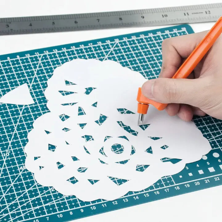 Präzisions-Schneidwerkzeug-Set 2er mit auswechselbaren Klingen Zorenza