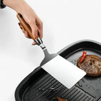 Quadratischer Wender mit Holzgriff – Präzises Wenden für Grill und Pfanne Zorenza