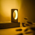 Rechteckige LED-Nachtlampe aus Massivholz Zorenza