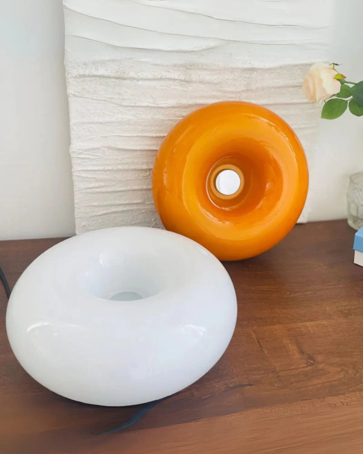 Runde Tischlampe in Donutform mit Sanftem LED-Licht Zorenza