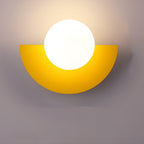 Wandleuchte Nordic Design mit LED-Kugel -    Zorenza