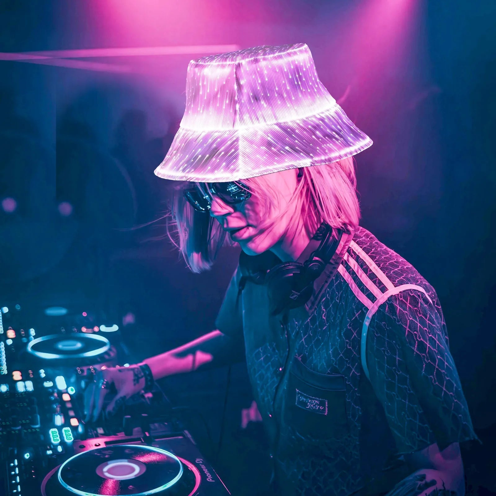 LED Bucket Hat mit Lichteffekten -    Zorenza